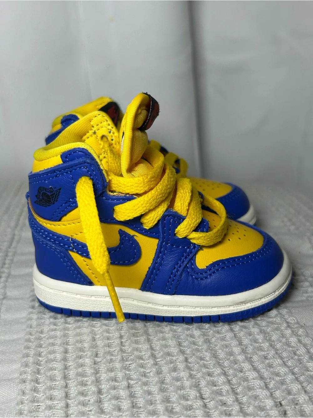 Jordan 1 Baby Laney Retro High Reverse OG Infants Kids Yellow Blue White